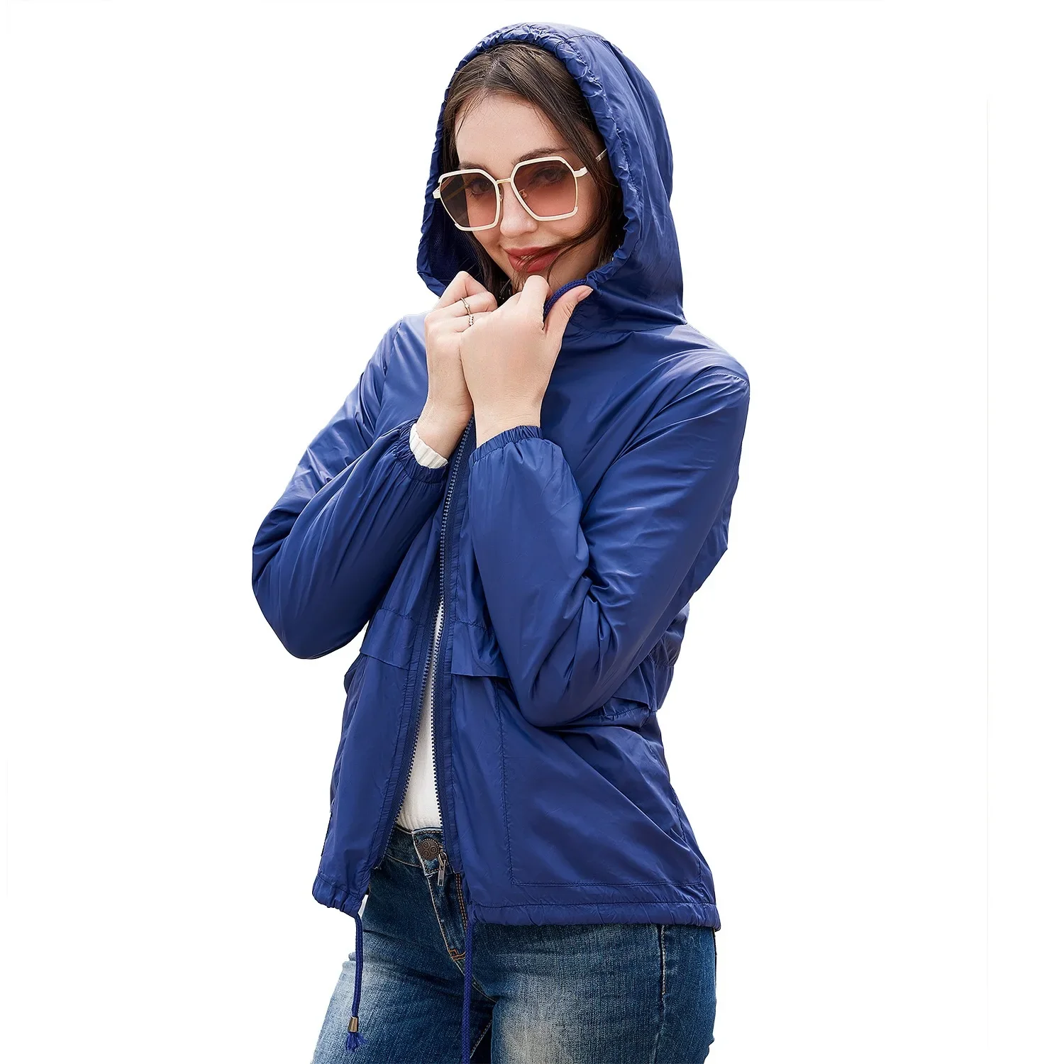 

Hot Sale Of The Season New Lightweight Mesh 20D Hooded Outdoor Raincoat Short Style Windbreaker Open Cardigan Jacket European
