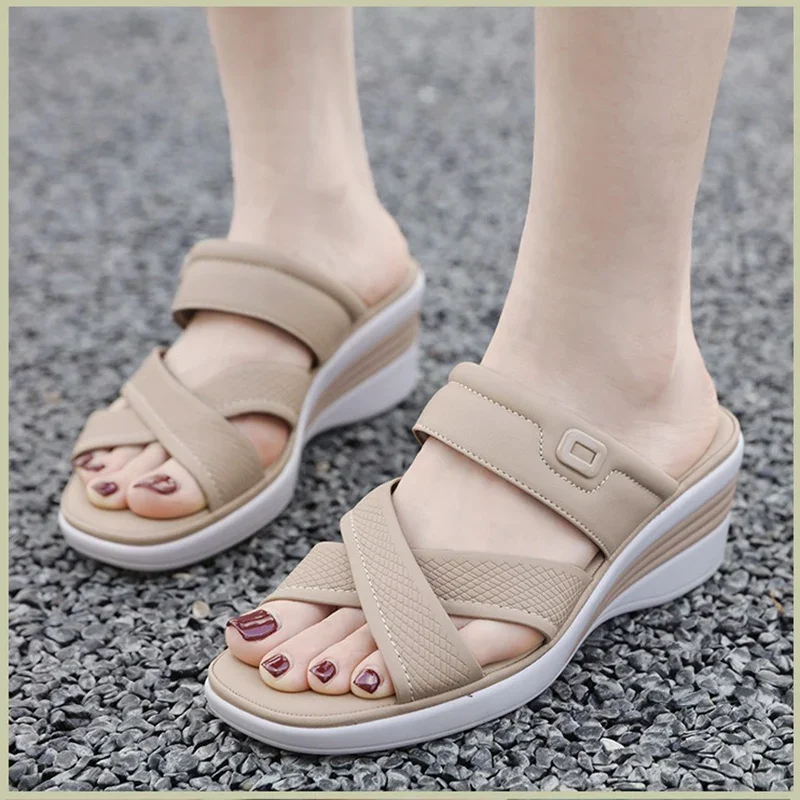 2024 Summer Women 2 Platform 6cm Wedges High Heels Slippers Female Soft Casual Fashion Shoes Lady Green Slip on Outside Slides