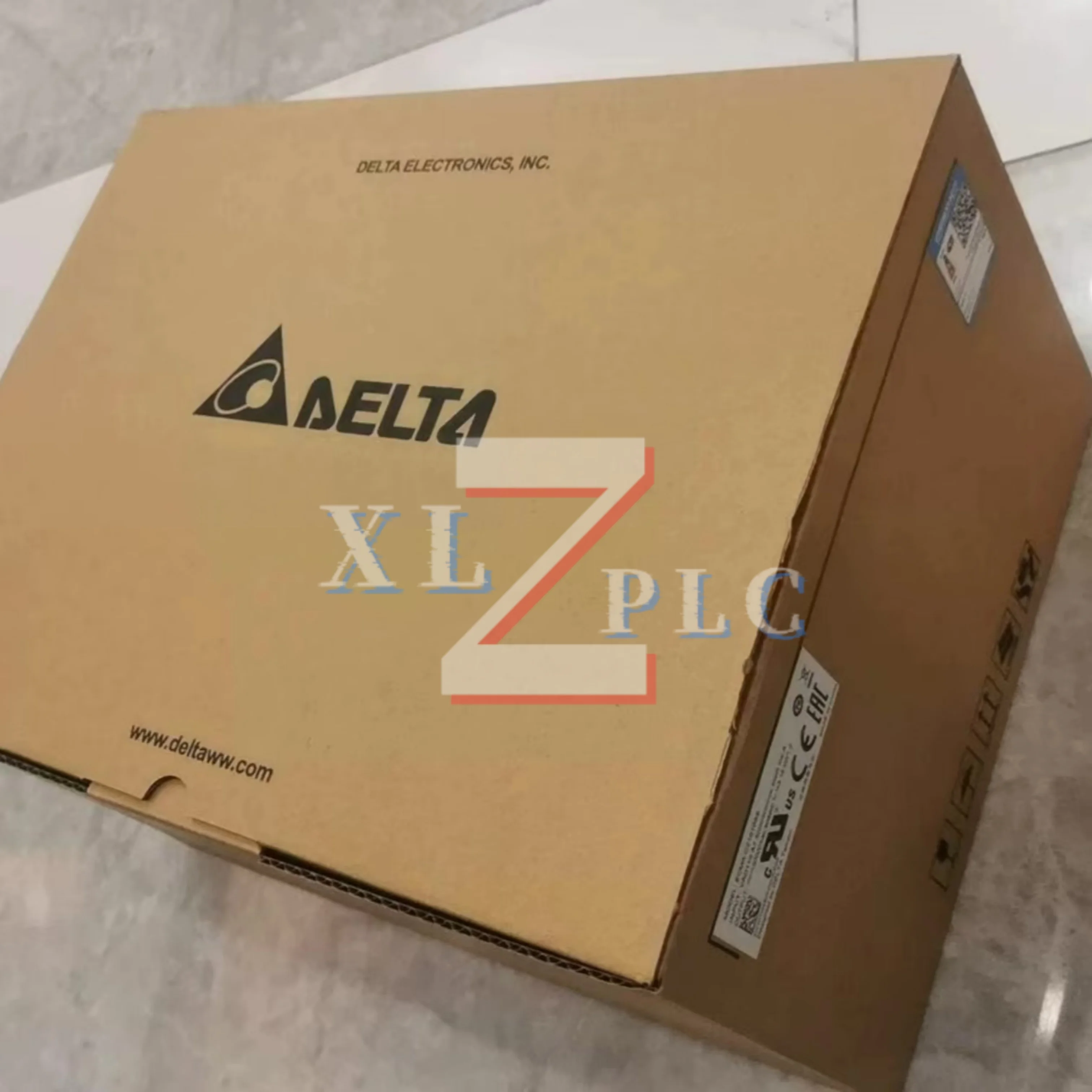 ECMA-C21010SS サーボモーター ECMA-C11020RS ECMA-C21010RS 新入荷