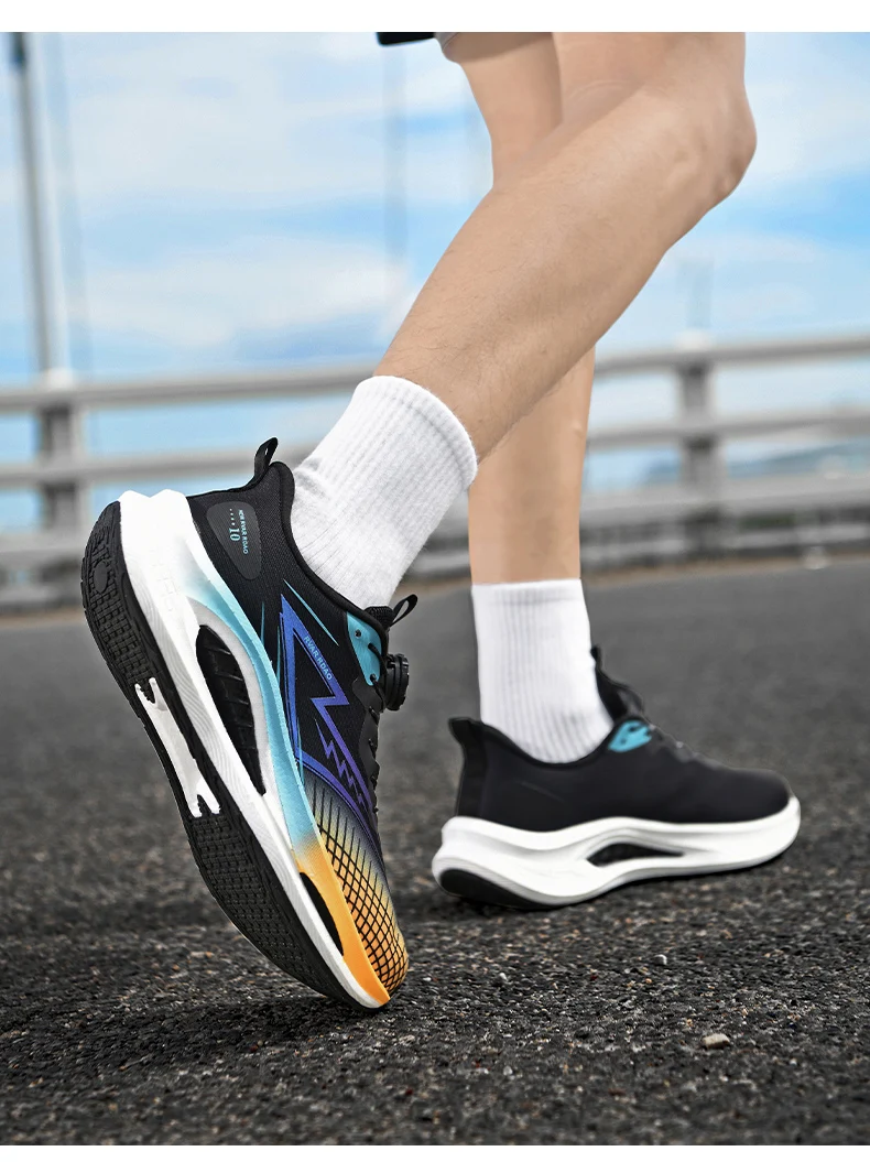 Leistungsstarke Carbonplatten-Rennschuhe für Männer und Frauen, Leichte, Federnde Laufschuhe, Rutschfeste Dämpfende Schuhe für Marathon und Fitnessstudio – Detail 3