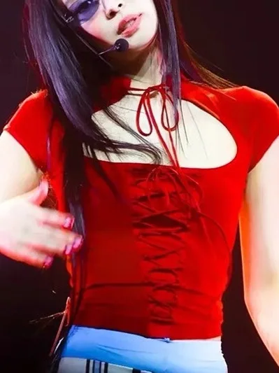 Wysokiej jakości seksowna czerwona bluzka z wiązaniem na szyi, stójką, wycięciami, wyszczuplająca, damska, do pracy, sportowa, o średniej długości, jednolita.