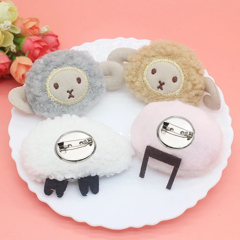 Girls Cartoon Fluffy Fur Sheep Brooch For Women Cute Plush Anime Woolly Lamb Pin On Dress Bag DIY Jewelry Accessories Party Gift