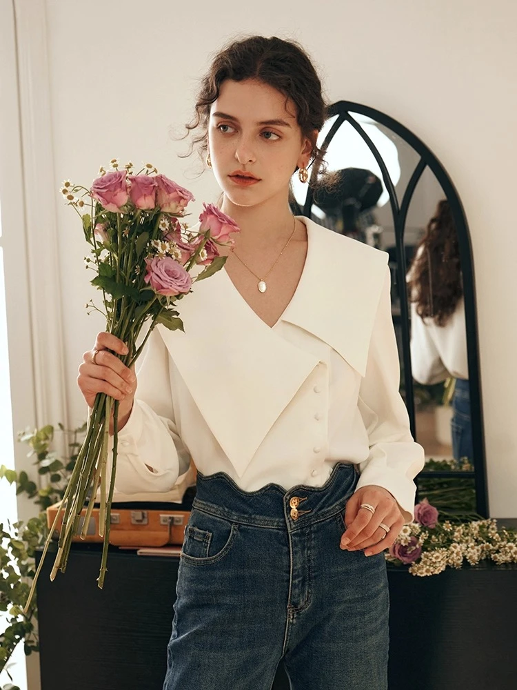 

OLrain Women's French White Shirt Blouses 2026 Autumn New Asymmetrical Turn-down Collar Elegant Commute Ladies Shirts O57QC85921