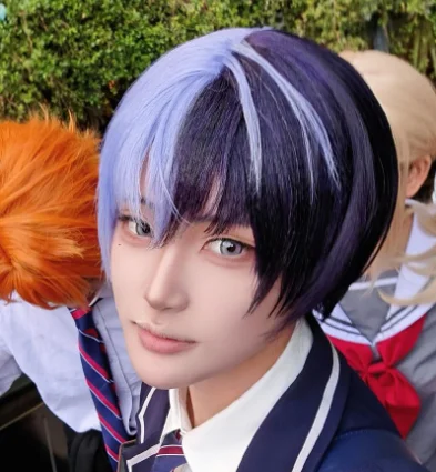 

Аниме «Синий зимний дождь» Персонаж для ролевых игр Термостойкий парик из синтетического волокна Модная мужская короткая прическа