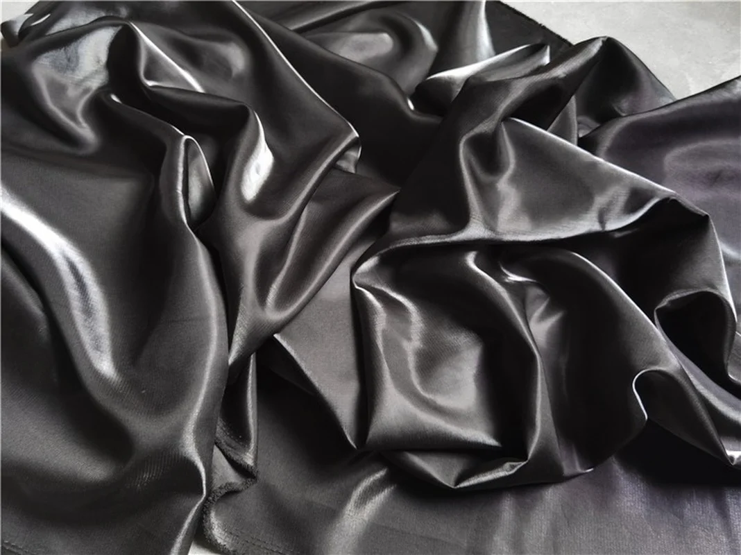 Shiny Crystal Silk Satin Fabric 6 Colors Liquid Reflective Metallic Luster Silkblend Organza DIY Skirt Dress Designer Fabric