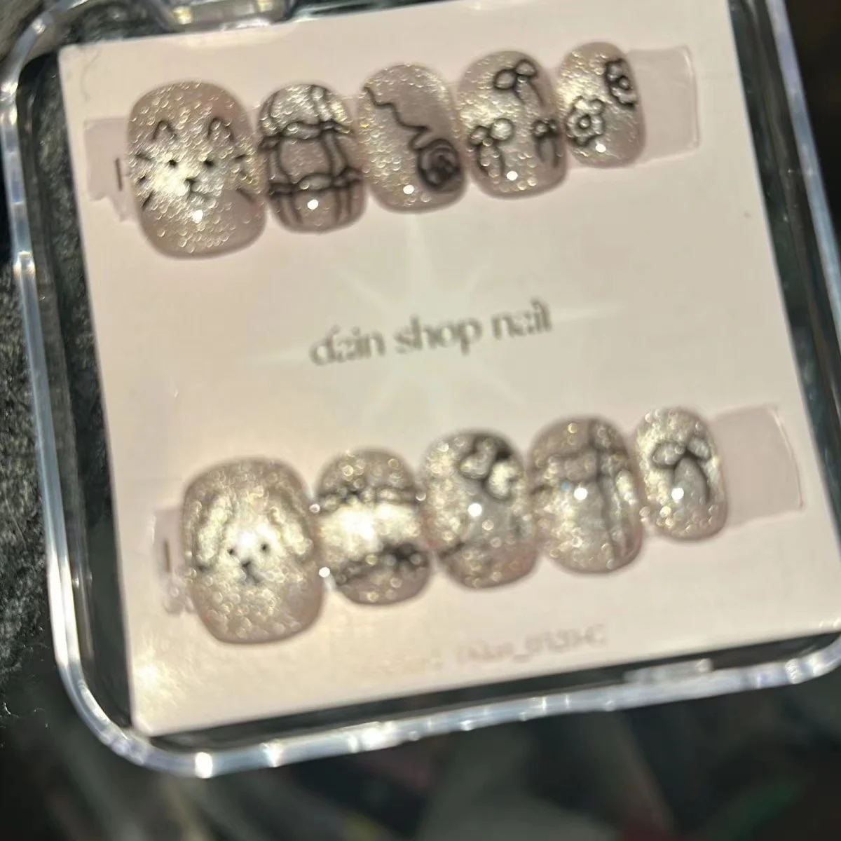 Press on Nails with Dazzling Cat Eye Effect - Easy To Wear, Easy To Remove, Best Gift for Yourself Lover Kids Friend