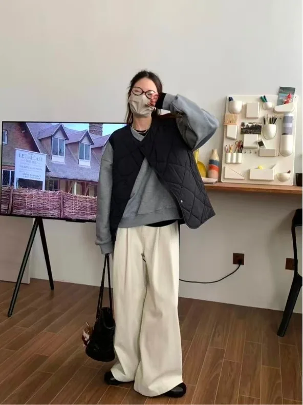 Gilet Svel casual allentato da donna Autunno Inverno Nuovo modello Sle Diamond Warm Top Versatile imbottitura per l'ombro Jaet