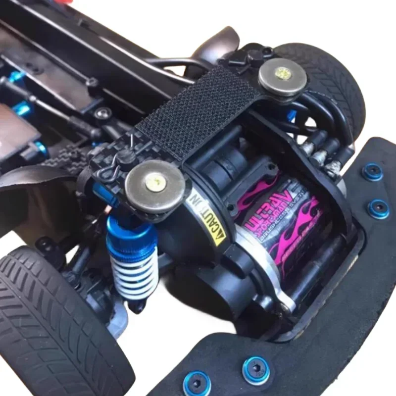 Carbon Fiber Body Posts Magnet Fixed Mount Bracket with Clips for 1/10 RC Car TAMIYA TT02 XV01 TT01 Upgrade Parts Accessory