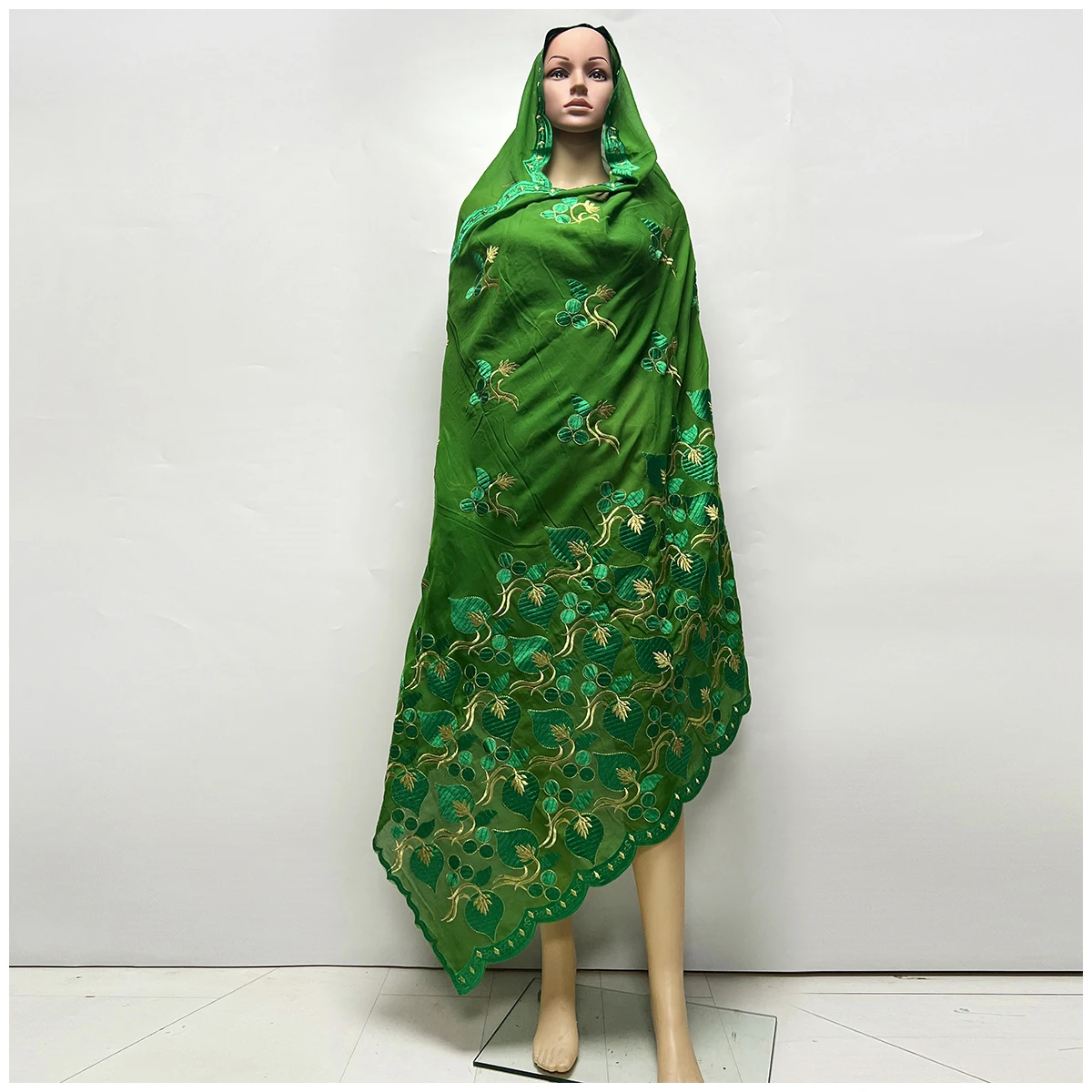 Sciarpa musulmana Hijab da donna africana Tessuto di cotone 100% di alta qualità Sciarpa ricamata in filo di cotone rayon Dubai Stile eccellente