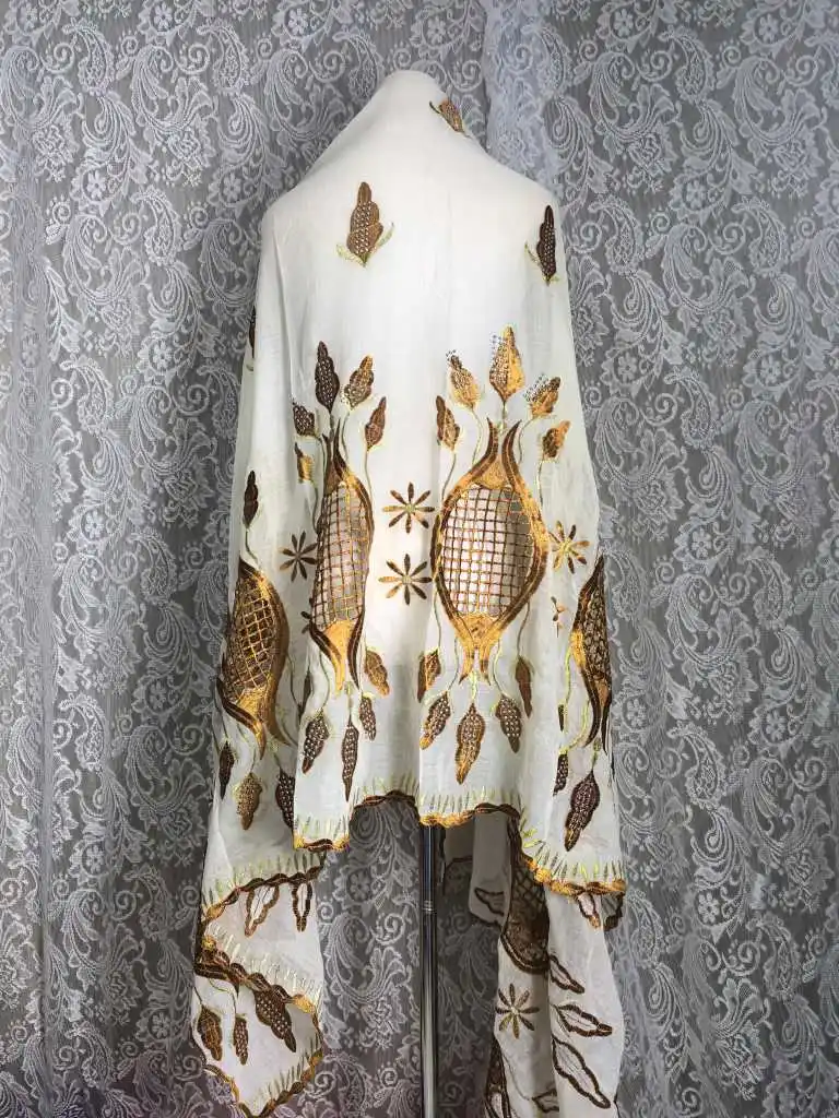

Chinasabrina 100% Cotton Floral Embroidery Hijab Scarf Breathable Daily Wear for Women African Big Scarfs Best Selling