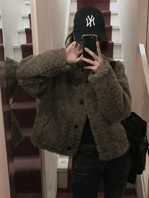 Coreano Sle Or Pelliccia di agnello Calore Capispalla Vestibilità ampia Colletto alla coreana Inverno da donna Nuovo bottone singolo Cappotto versatile