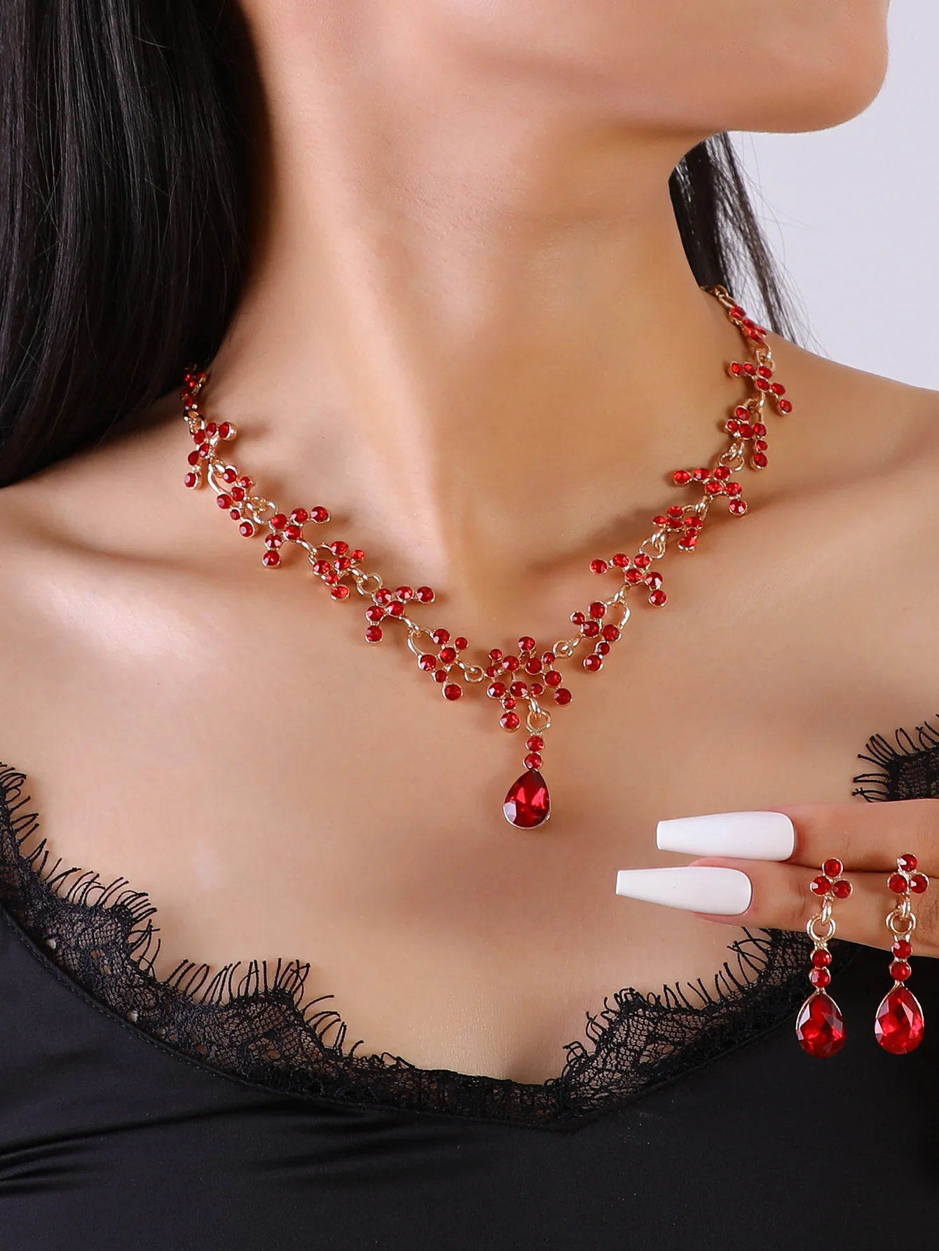 3 pieces of women\'s fashion trend claw chain series red water drop earrings with necklace jewelry set, banquet and party accesso