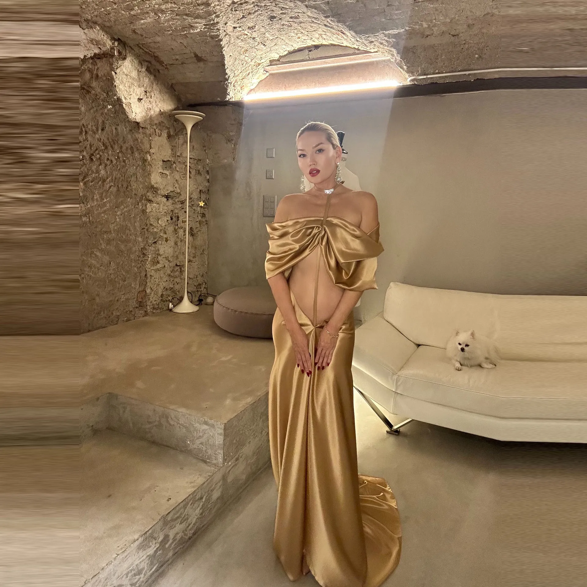 Sexy Gold Satin Off‑Shoulder Long Evening Dress with Deep V Neck & Train, Bodycon Formal Prom Gown for Women Ruched Shoulder