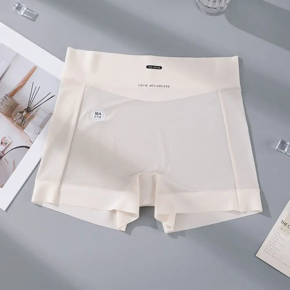 

Fashion Thin Ice Silk Panties Cotton Crotch Large Size Seamless Safety Short Pants Underwear Underpants Anti-Glare Shorts Summer