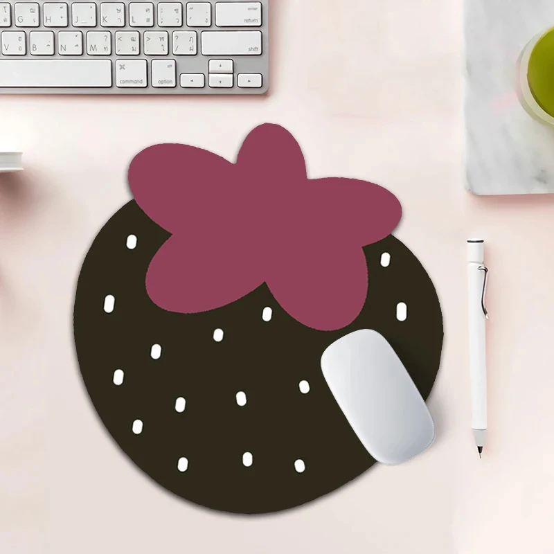Personalized Cute Strawberry Black Pink Mouse Pad Small Size Keyboard Table Mats Computer Mat Gaming Office Accessories Rug