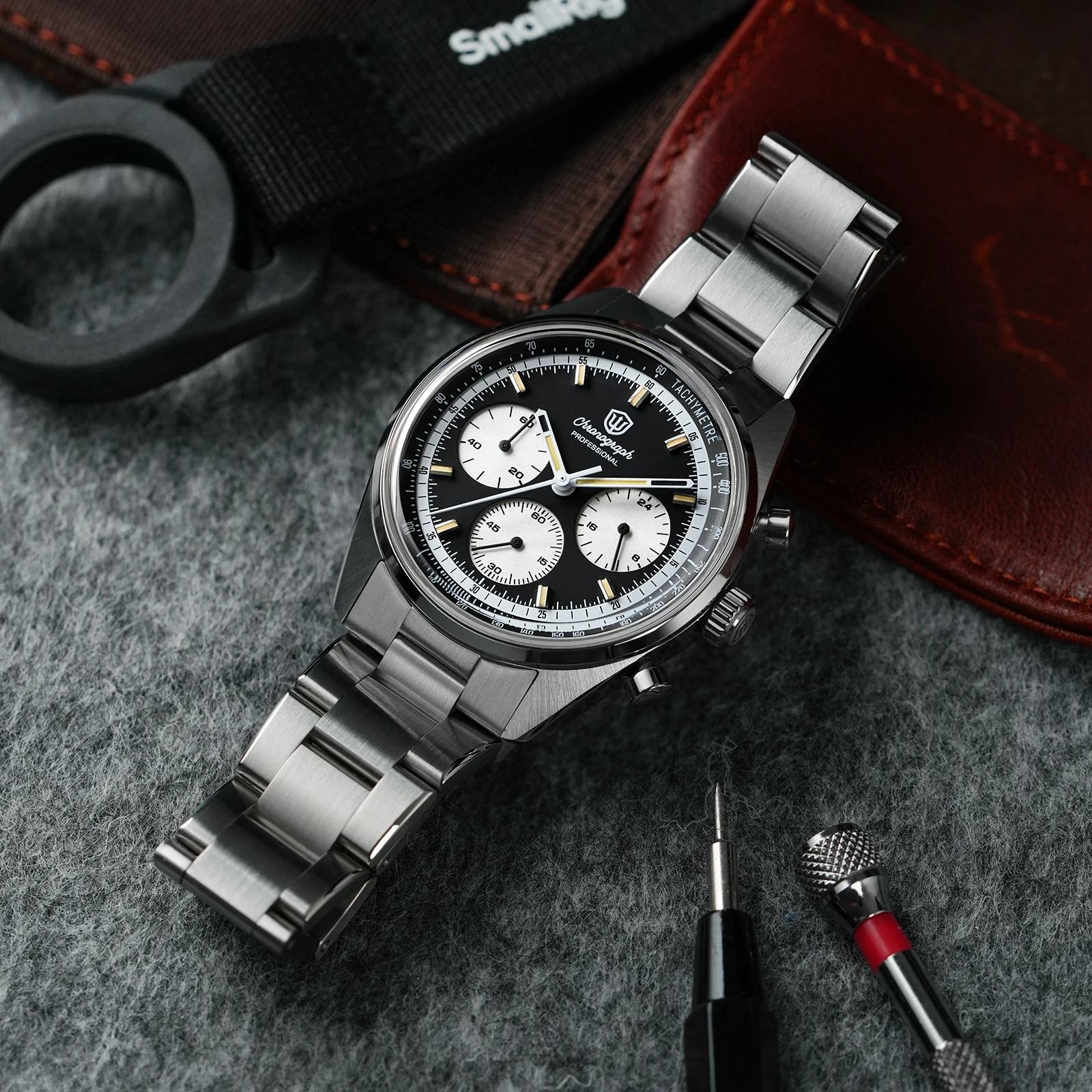 Watchdives WD0526 montre de sp - Guilloché Dial Watch avis et prix