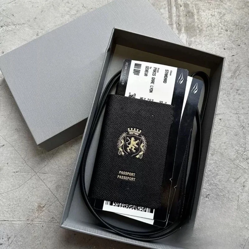 [Designer Brand] 2024 Summer Fashion Black Rope Ticket Passport Coin Purse Mobile Phone Bag Hot Selling Item