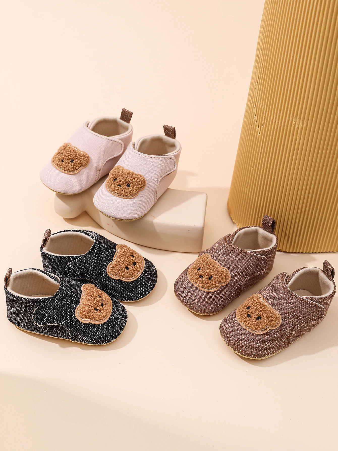 Cute Bear Newborn Baby Shoes Soft Non Slip Rubber Sole Pre Walker Shoes Magic Tape Closure Lightweight Infant Crib Shoes For 0 1