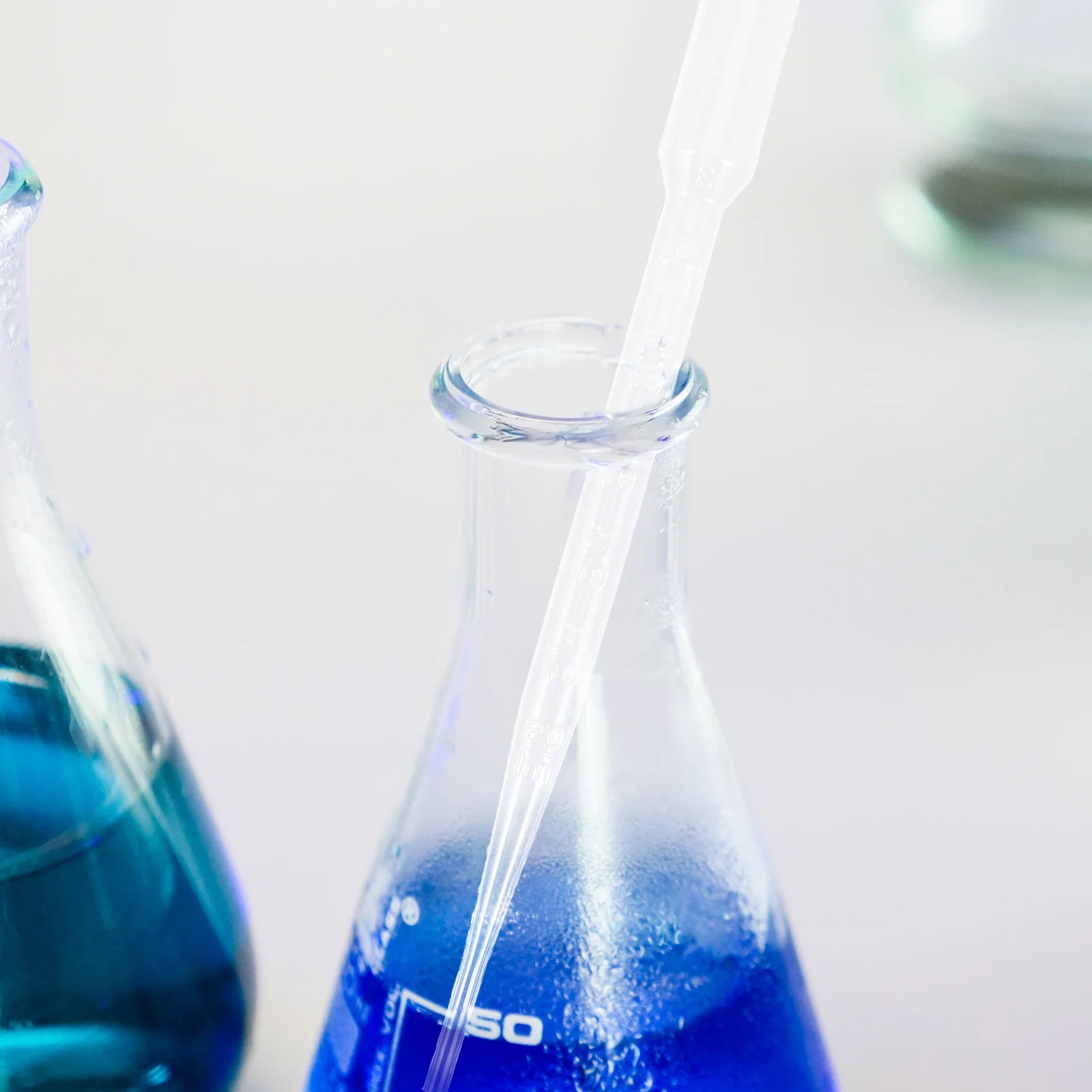 100pcs Transfer Pipette Disposable Dropper Clear Markings Soft Material Essential Oils Laboratory Tool Plastic Suction Washing