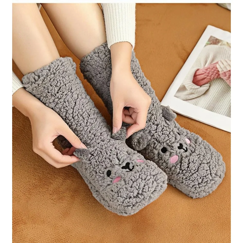 1 Pair Little Bear Socks Floor Socks, Autumn/Winter Thick Long Socks, Coral Velvet Cute Postpartum Socks, Warm Foot Socks image 6