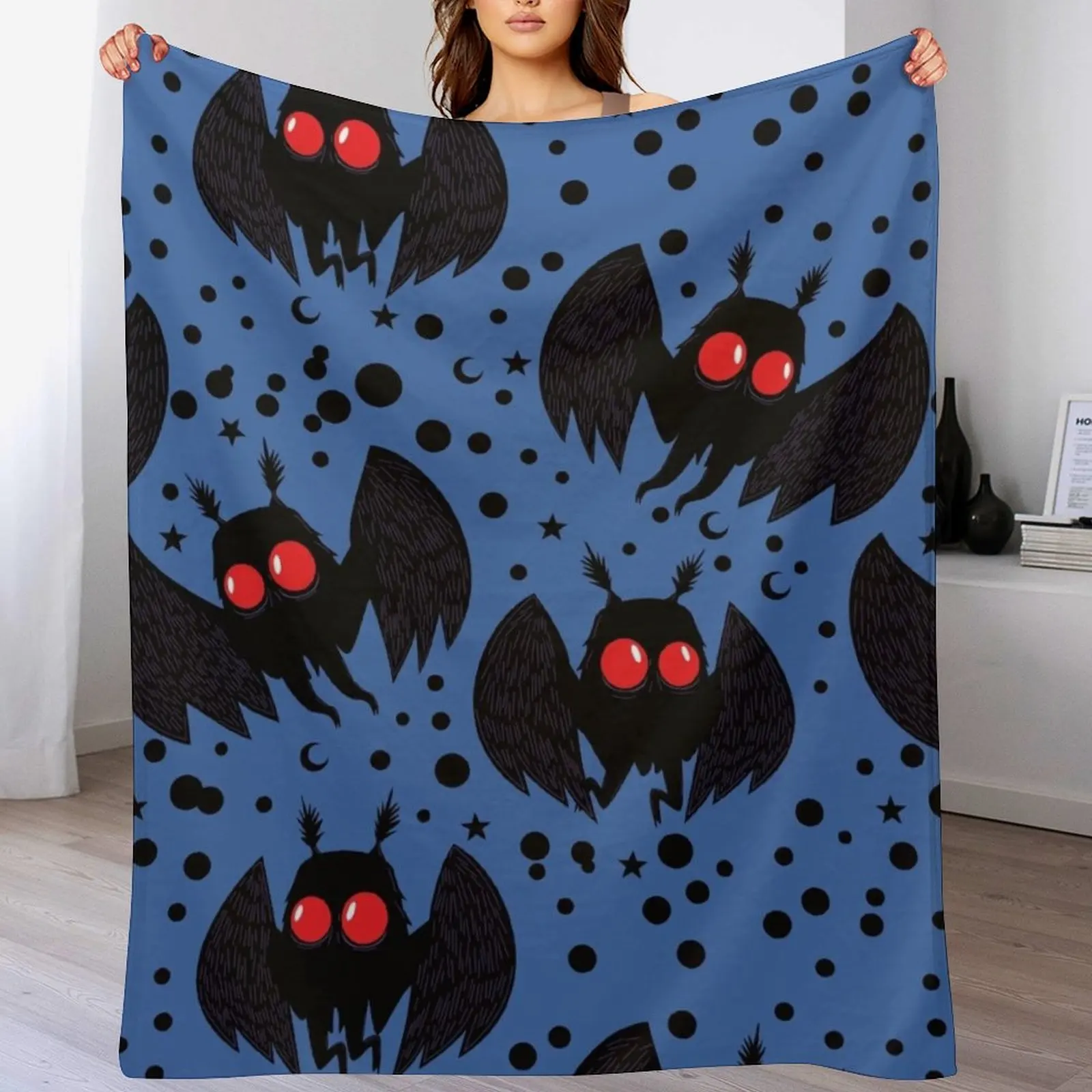 Mothman Dark Blue Night Throw Blanket Stylish Warm Blanket for Living Room Bedroom
