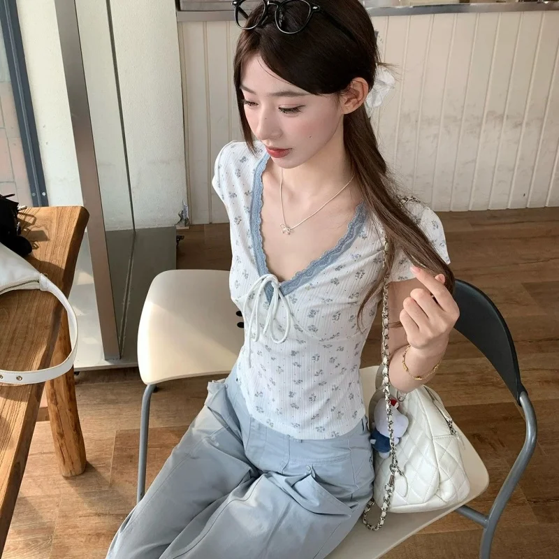 Summer New Korean Sweet Crop Top Women Floral Print Spliced Lace Edge Slimming Unique Pretty Ladies Casual Daily Top
