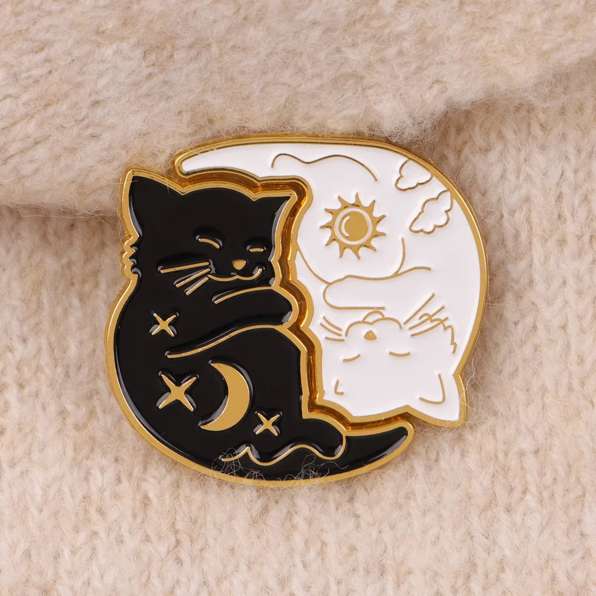 Cute Couple Cat Enamel Pins Metal Brooch for Clothes Lapel Pin Badge on Backpack Clothing Accessories Fashion Jewelry Gift image 3