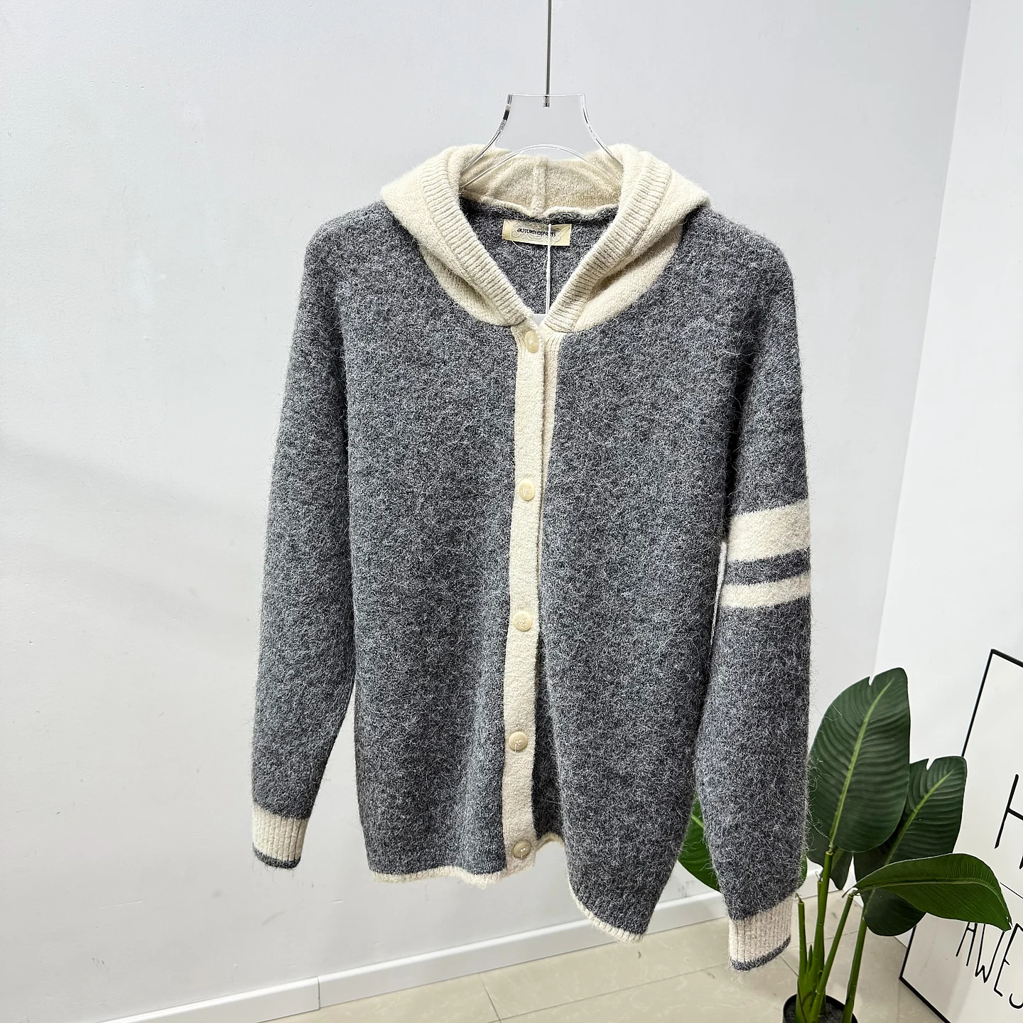 

ex Casual Striped Hooded Open Cardigan Sweater Autumn Winter Loose Fit Knitted Top for Men And Women Commute Friendly