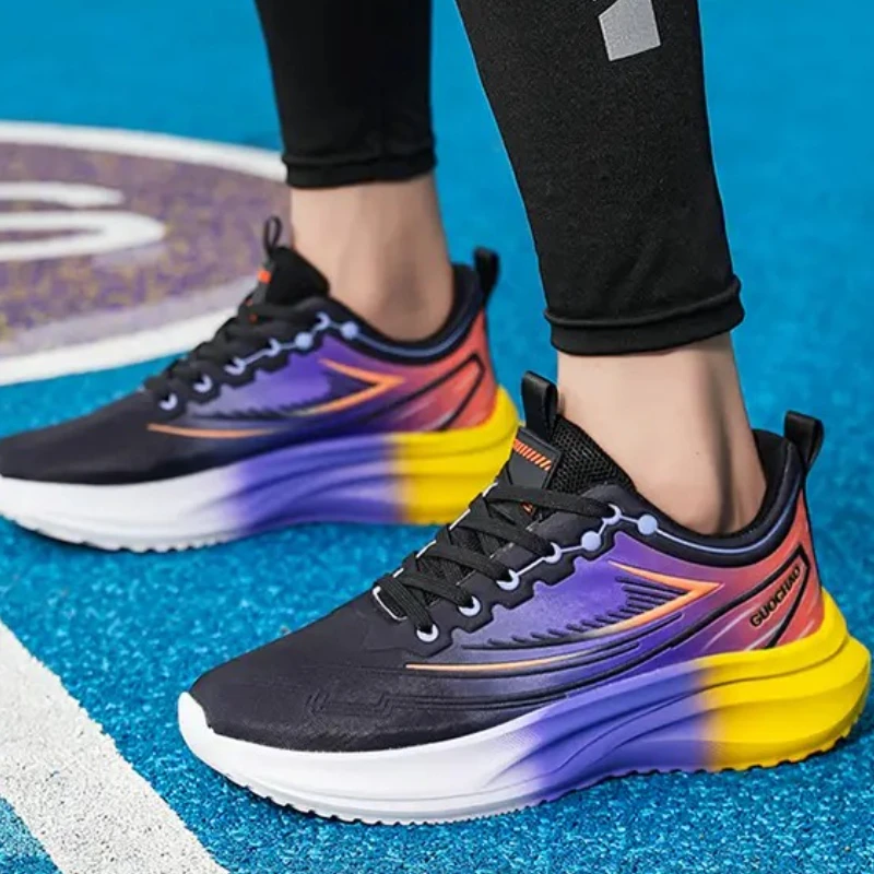 

Lightweight Professional Sports, Multi-functional Sports, Breathable, Cushioning, Men's Lace-up, Large-sized Running Shoes
