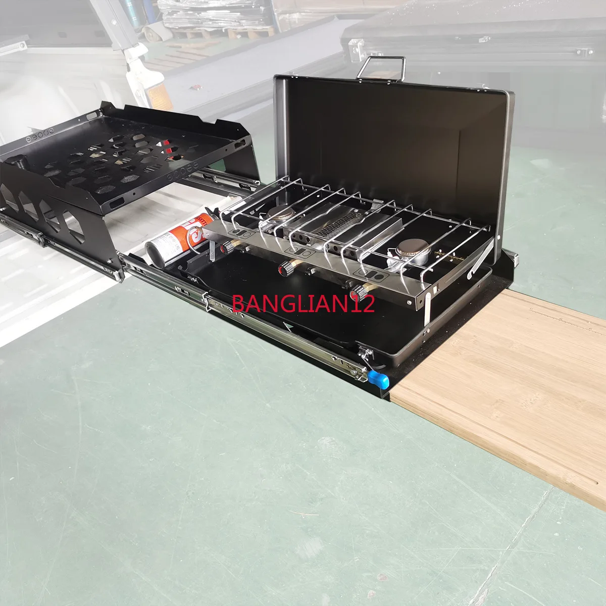 

Car-mounted outdoor camping kitchen system, portable module