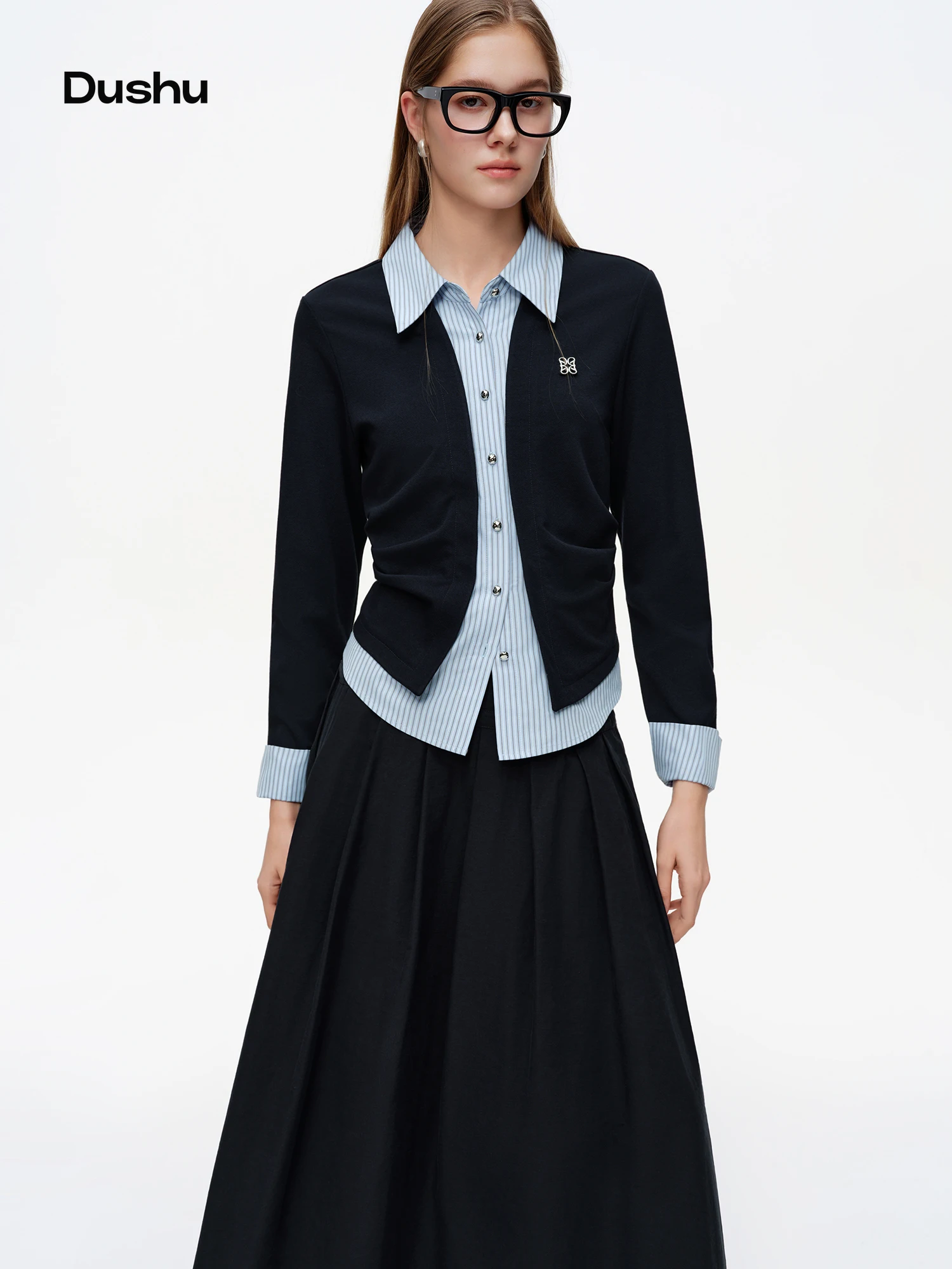 DUSHU 2026 Frühlings-Damen-Lagenstrick-Webhemd mit normaler Schulter – vielseitiges Zwei-in-Eins-Top für raffinierte, lässige und tägliche Kleidung ​