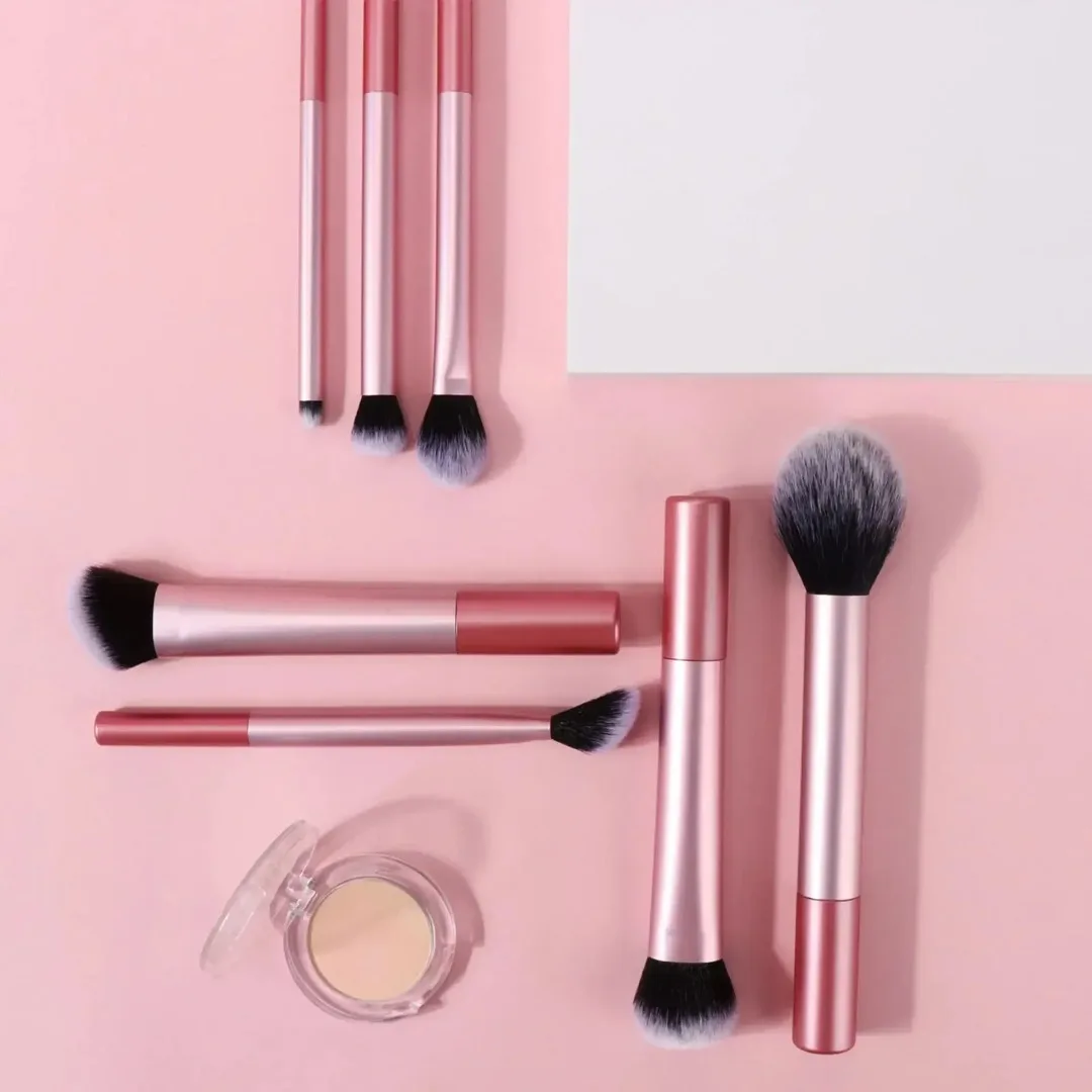 Conjunto de pincéis de maquiagem macios e fofos, 7 peças, para cosméticos, base de cabelo sintético, blush, pó, mistura de pincéis de maquiagem, ferramentas de beleza