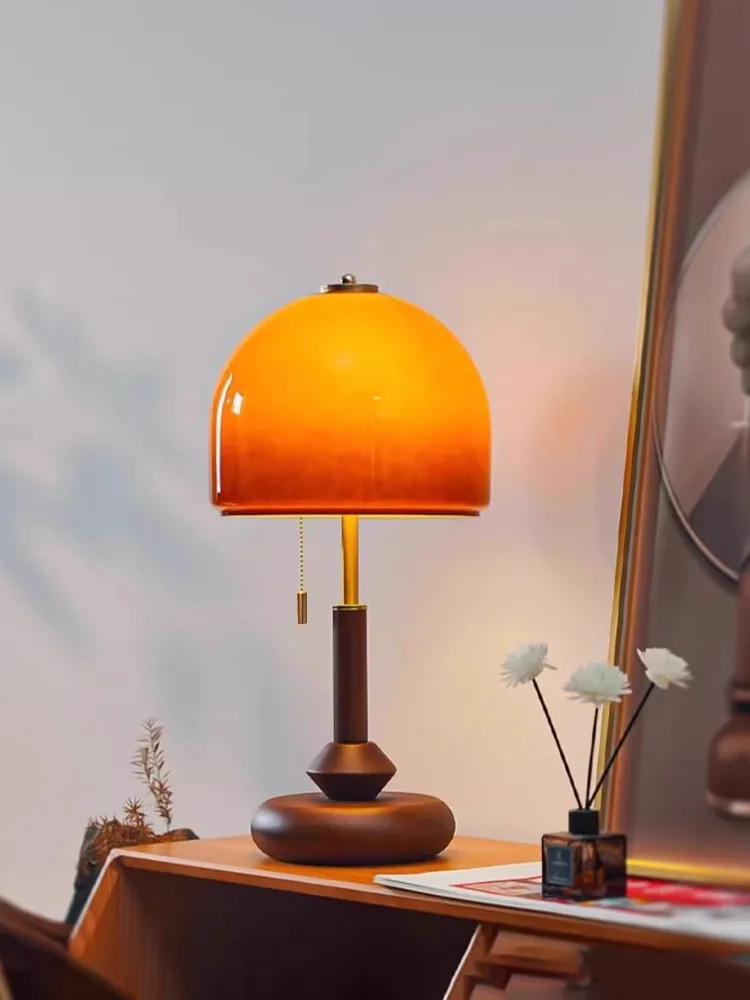 

American style table lamp luxury High-end table lamps for living room Bedroom bedside lamp decorated led lamps