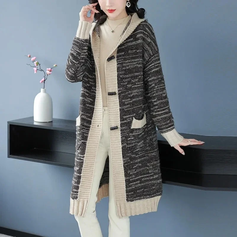 2025 New Version Autumn Winter Female Sweater Coat  Women Knitted Cardigan Sweater Middle Aged Mother Ladies Sweater