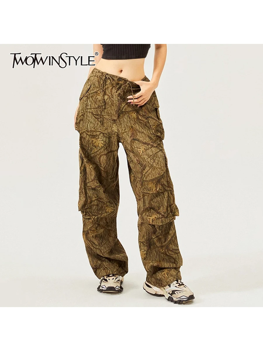 

TWOTWINSTYLE Hit Color Loose Spliced Pockets For Women High Waist Temperament Chic Cargo Jeans Female Fashion Style Clothes New