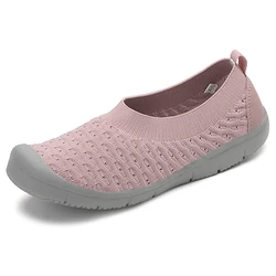 Scarpe Casual da donna scarpe Slip-on femminili quattro stagioni traspiranti antiscivolo comode scarpe da ginnastica da passeggio da donna all'aperto taglia 35-42