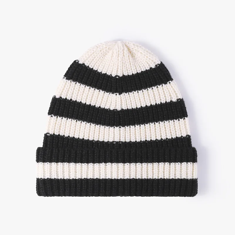 Winter Stripe Beanies Women Korea Style Vintage Causal Warm Soft Skulles black and white Fashionable Autumn Hats for Female