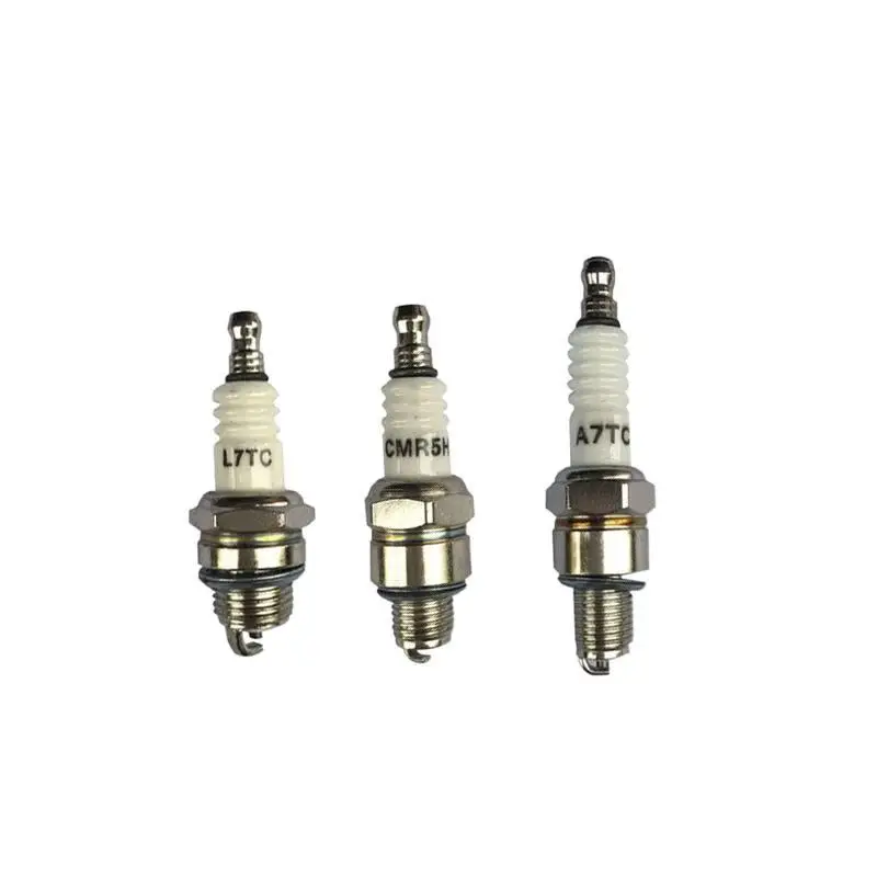 잔디 깎는 기계, 전기톱 및 소형 경운기용 범용 2행정 점화 플러그 액세서리