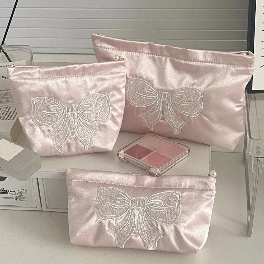 Luxury Pink Bow Makeup Bag Handbag Bow Embroidery Cosmetic Bag Pearl Zipper Make Up Organizer Bag Travel