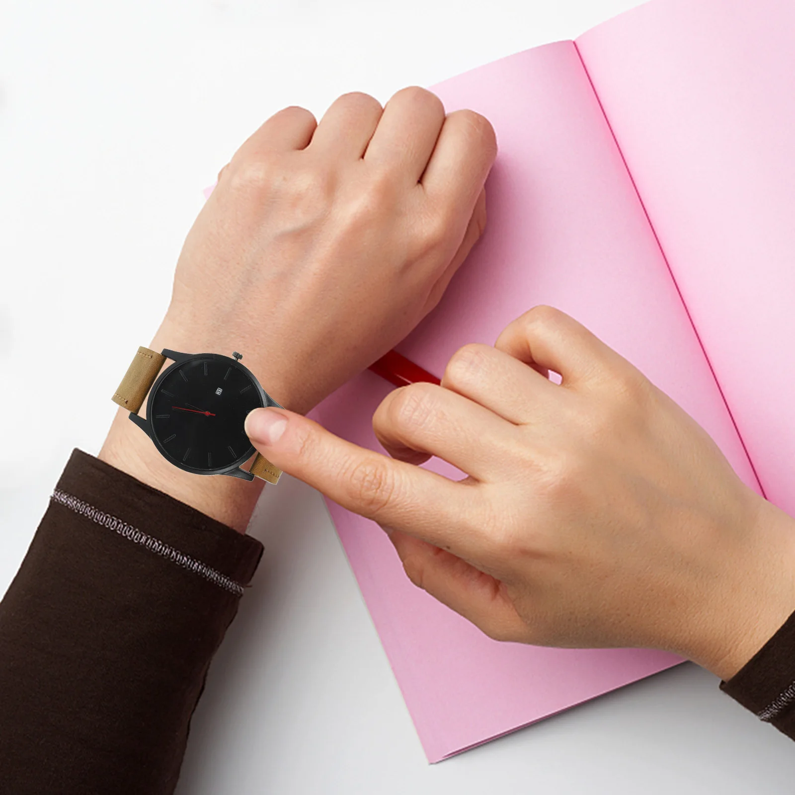 

Quartz Wrist Watch For Men Women Casual Vintage Fashion Glass Stainless Steel Strap Durable Comfortable Watch With