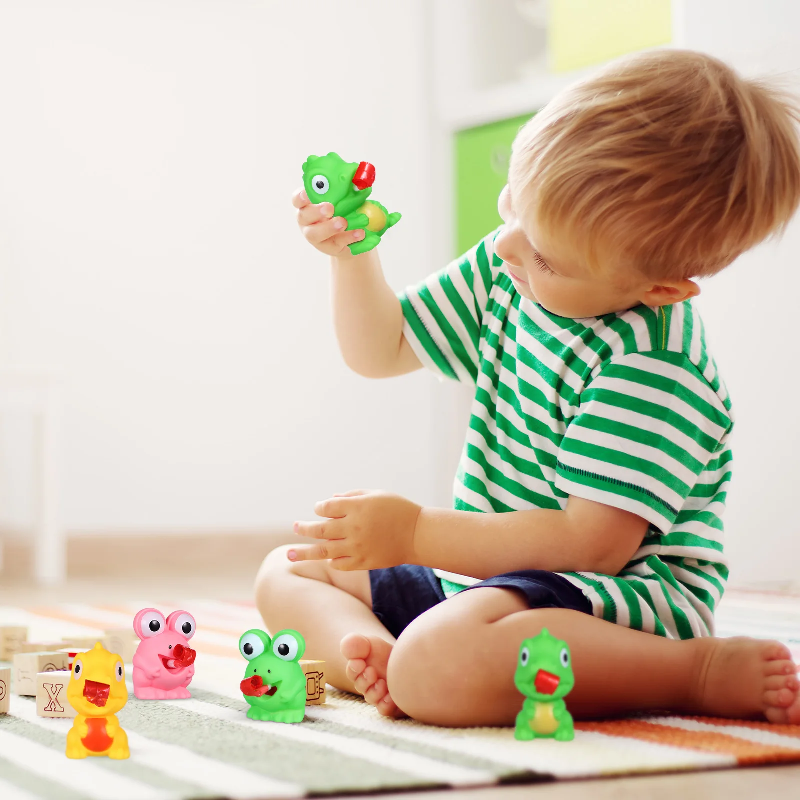 

6 pcs Frog Dinosaur Toys with Tongues Sticking Out Cute Squeeze TPR Kids Sensory Cartoon Matching Soft Bright