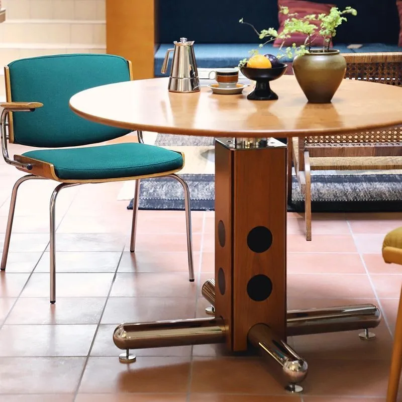 

Medieval solid wood rock slab dining table retro household round dining table light luxury small apartment table