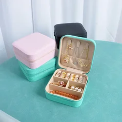 Mini caja de almacenamiento de joyas portátil para mujer, estuche de almacenamiento de collares y pendientes de viaje para el hogar, organizador de anillos, estuche de exposición de cuero PU