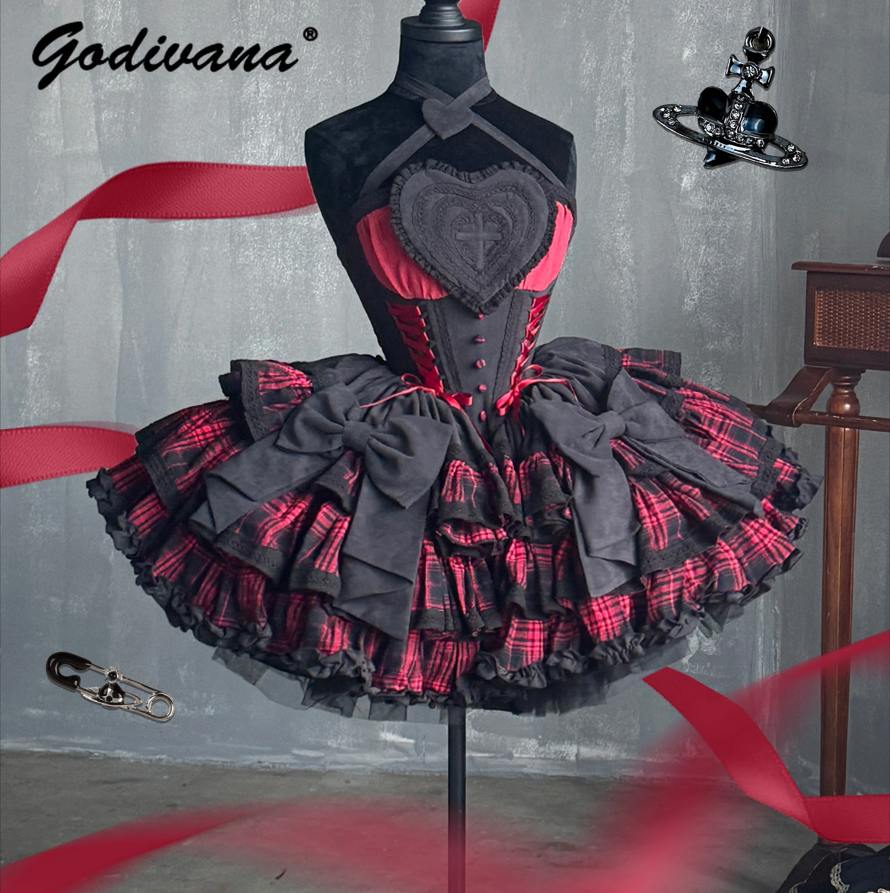 Sweet Girls Lolita Puffy Dress Love Heart Shape Black and Red Plaid Strapless Big Bow Short Ball Gown Dress Slim Party Dresses