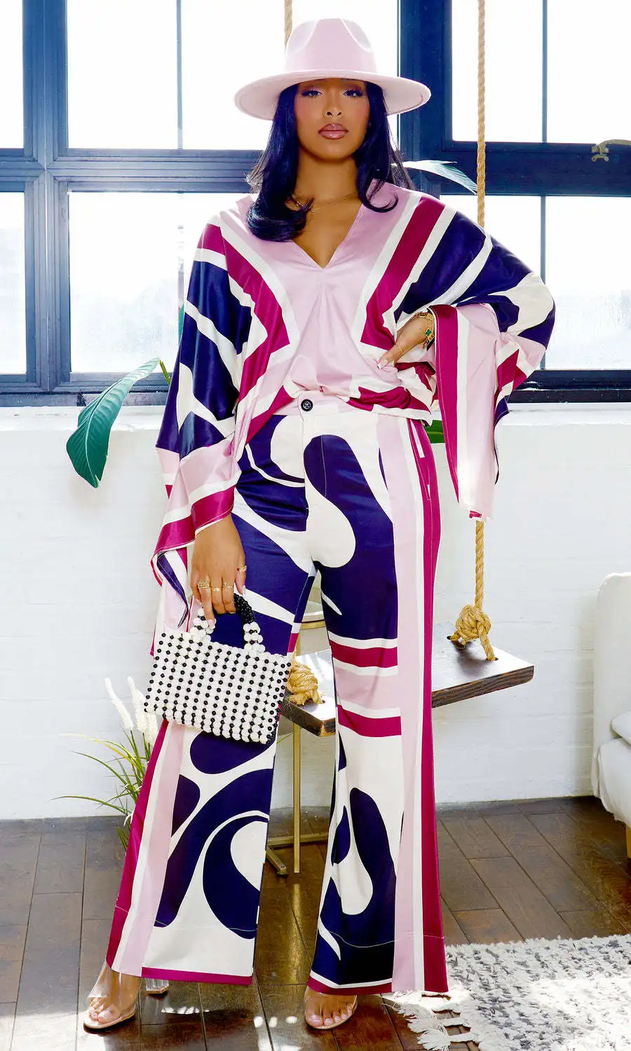 2025 패션 프린트 여성 세트 배트윙 긴팔 상의와 와이드 레그 팬츠 슈트 캐주얼 투피스 세트 스트릿 루즈핏 의상