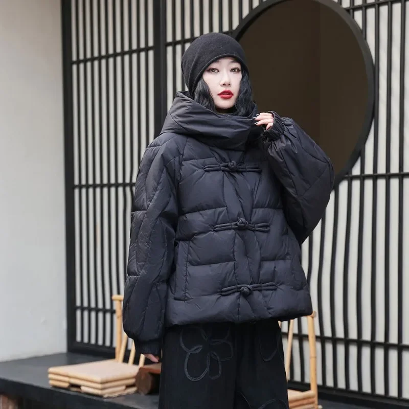 여성용 짧은 두꺼운 버클 후드 레트로 민족 스타일 화이트 덕 다운 루즈 다운 재킷 가을 및 겨울 신상 다운 재킷