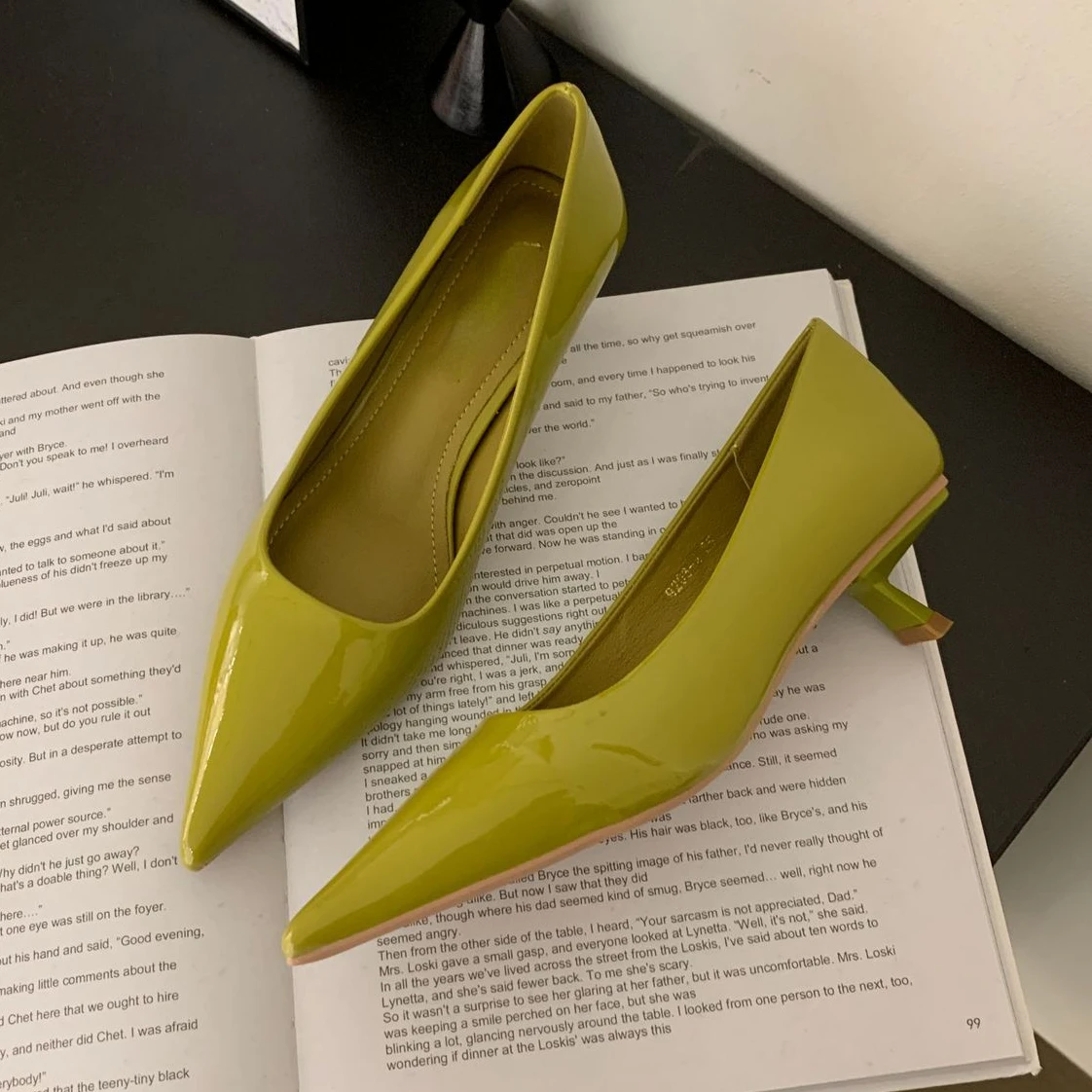 Patent Leather Low Heel Office Women Shoes Pumps Pointed Low Elegant High Heels Simple Comfy Nude Spring Footwear for Women 2024