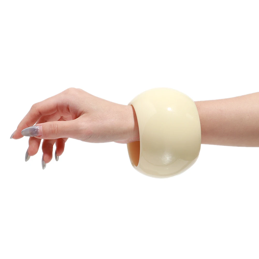Statement Oversied Acrylic Large Wide Round Cuff Bangle for Women Simple Resin Geometric Big Heavy Bangles 2026 Trendy Jewelry
