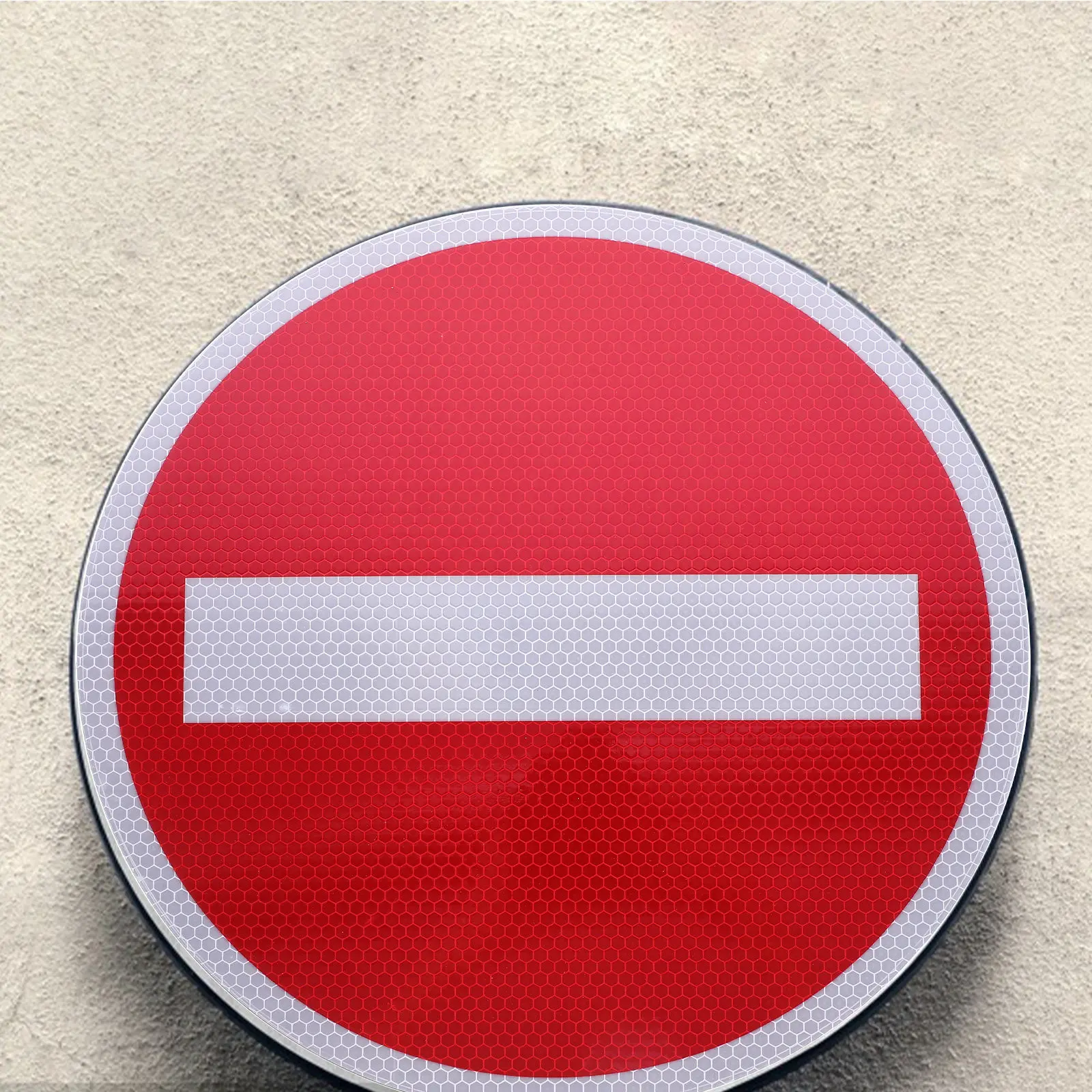

Stop Safety Warning Sign Board Corrosion Resistant Traffic Stop Sign Board for Basements Parking Lots Factories