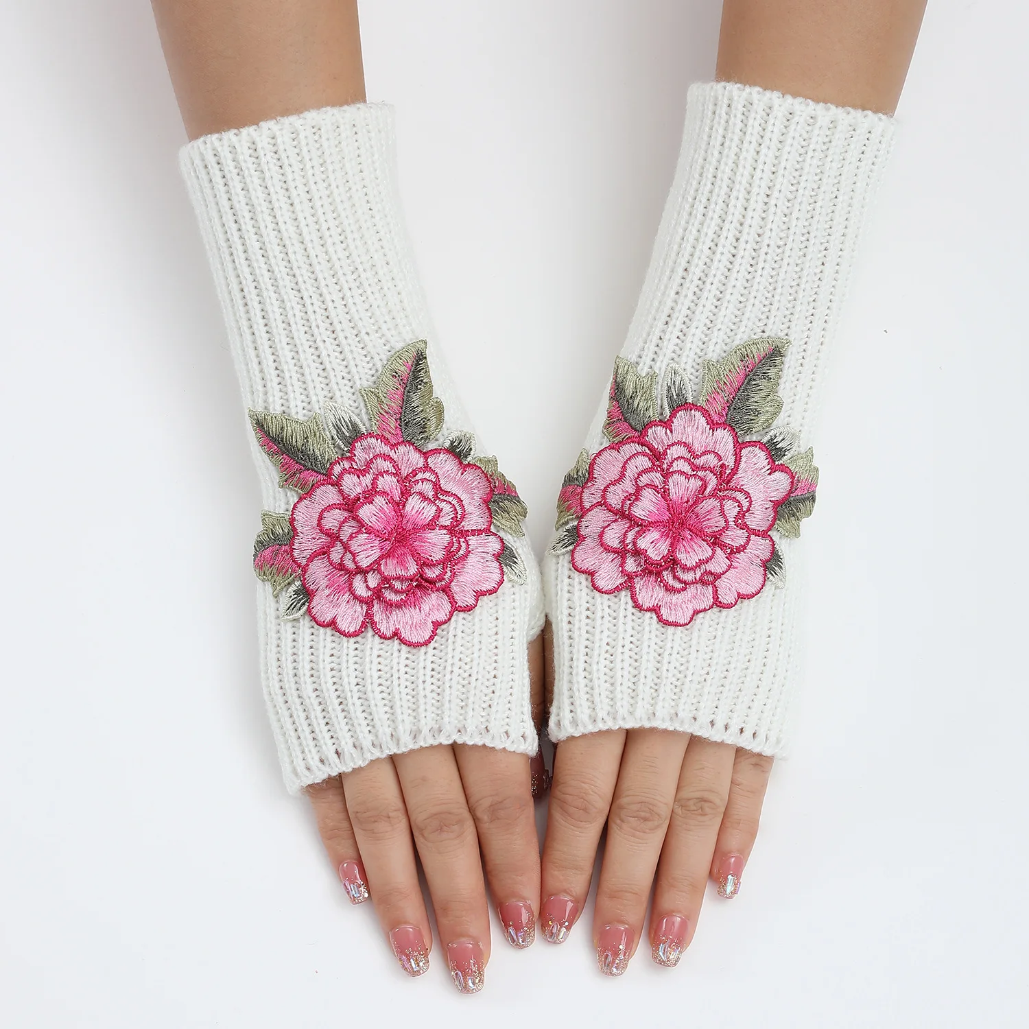 New Autumn Winter Women\'s Knitted Woolen Sleeve Fingerless Embroidery Gloves Stylish Warm Short Wrist Bracelet Flower Gloves